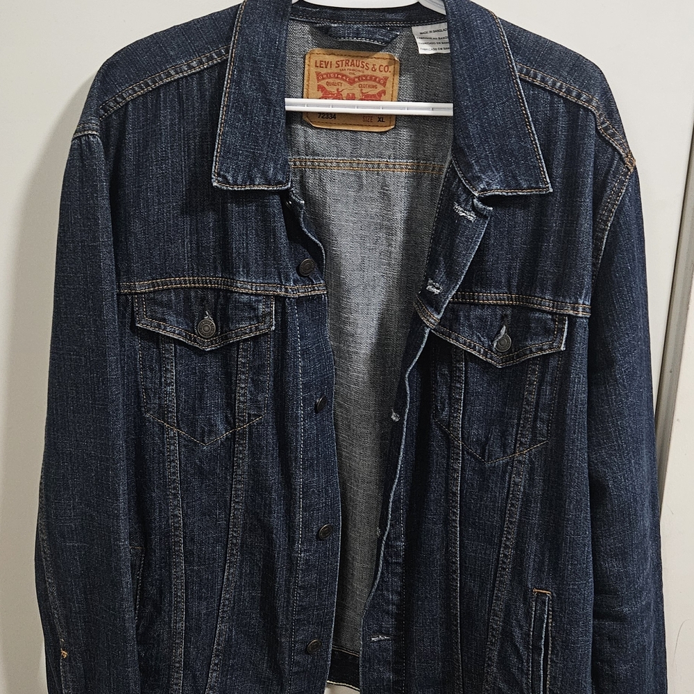Levi's Denim Trucker Jacket